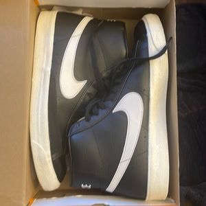 Nike Blazer 77 Black